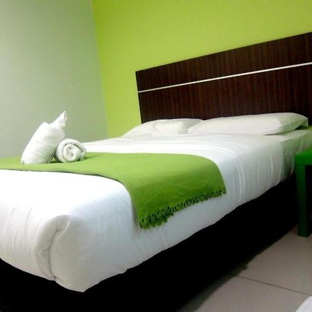 ECO Hotel Putra Kajang Exterior foto