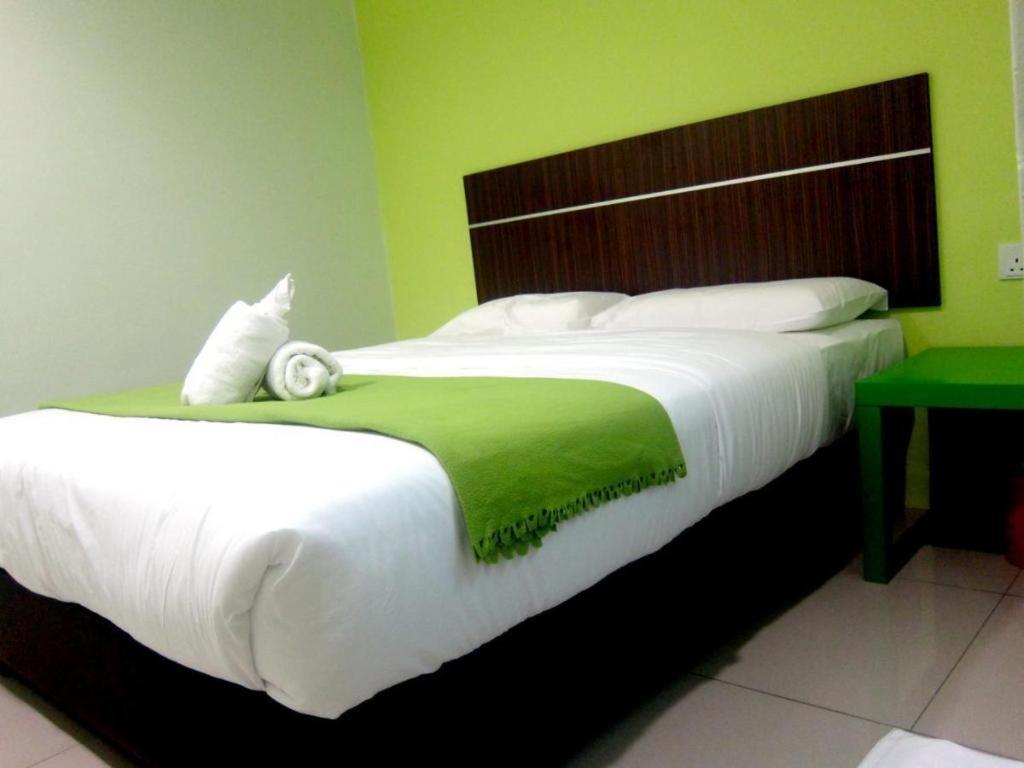 ECO Hotel Putra Kajang Exterior foto
